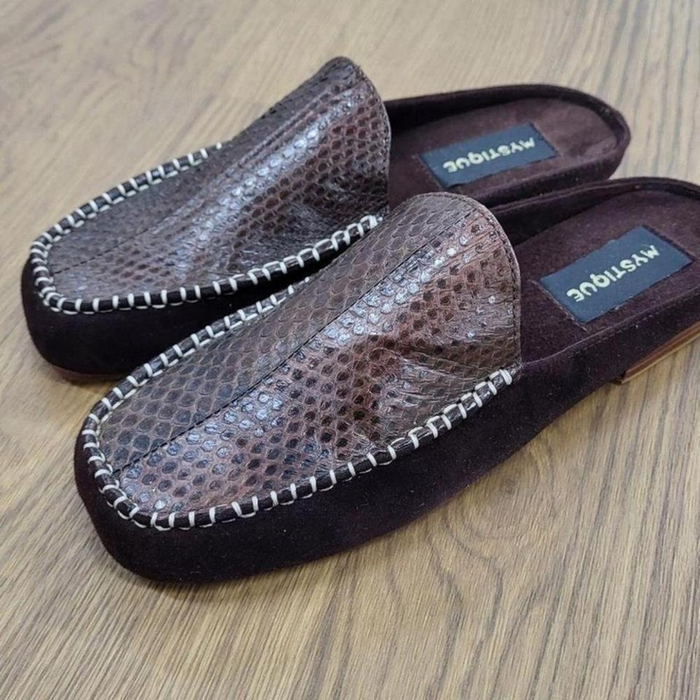 Mystique brown leather loafers size 7